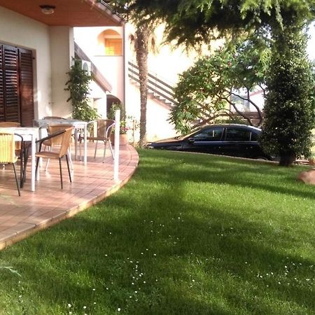 Fiori Apartment Umag Eksteriør billede