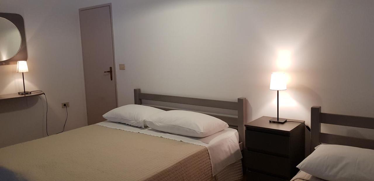 Fiori Apartment Umag Eksteriør billede